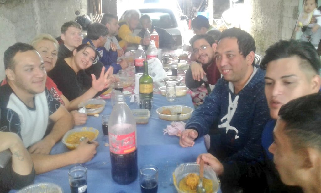 CarlosMaizon's tweet photo. Locro dia del trabajador en ciudad de los cuartetos, hermoso momento compartido https://t.co/6M45yLSaYh
