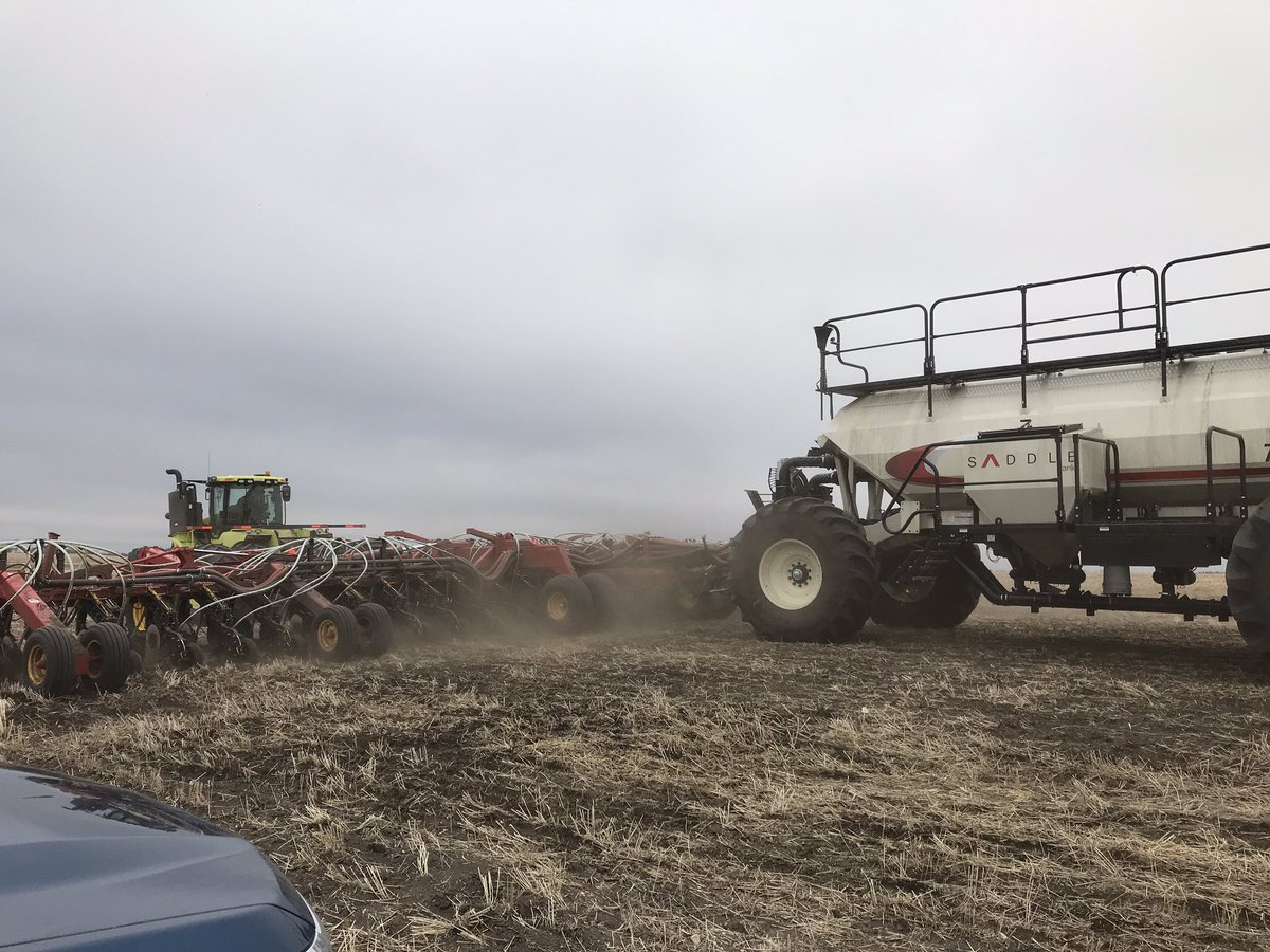 LisaSeedlings's tweet photo. First #VictoryPerformanceTrial for Southeast Sask is in the ground #Plant19 https://t.co/OHMH3IPsi0