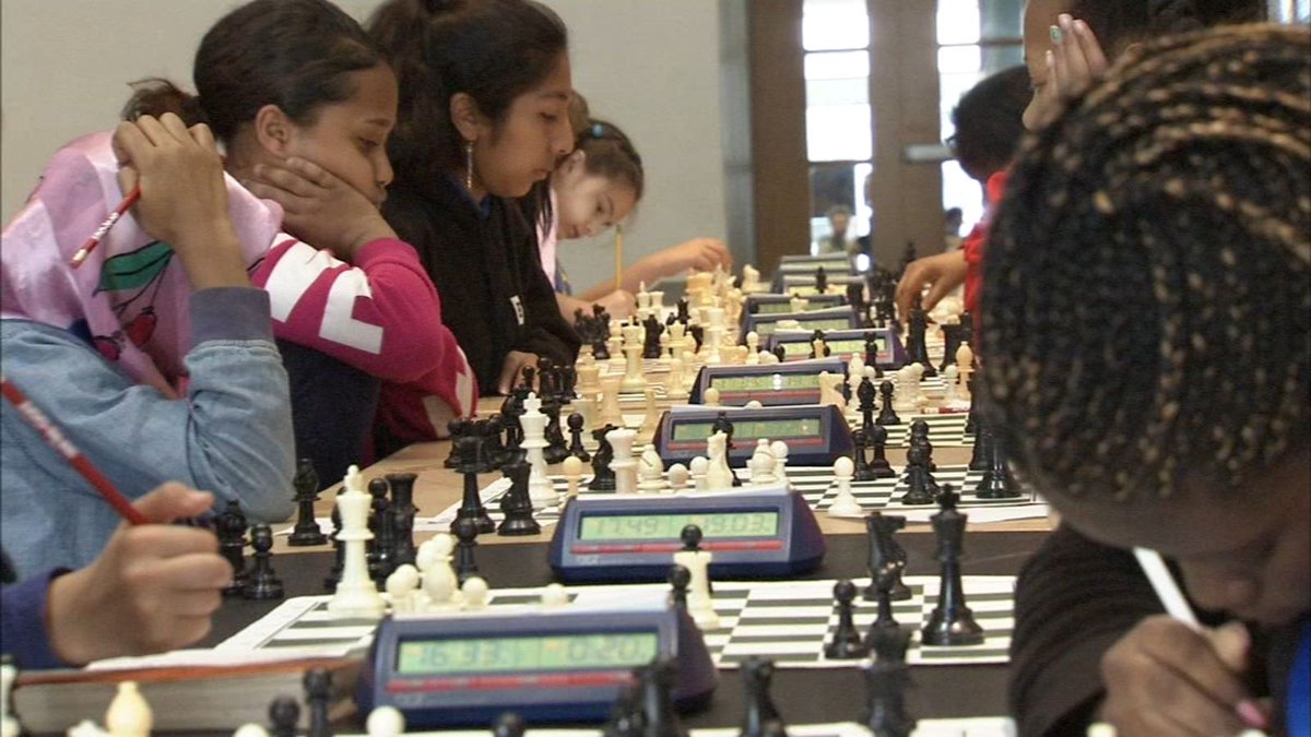 PhillyASAP's tweet photo. #ICYMI: @6abc covered the #PhillyGirlsPlayChess tournament yesterday, held at @DrexelUniv and supported by S. Albert Fund of the @PhilaFound! https://t.co/U8WMXDguTW #phillyASAP #ASAPChess #PhillyGirlsPlayChess #PlayLikeAGirl #phillyChess #chess #youthchess #afterschool https://t.co/SgIiIQcFzo
