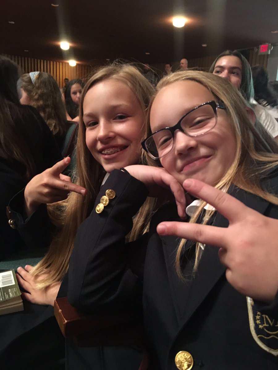 MOS_School's tweet photo. English Festival https://t.co/lNqugC5TOe