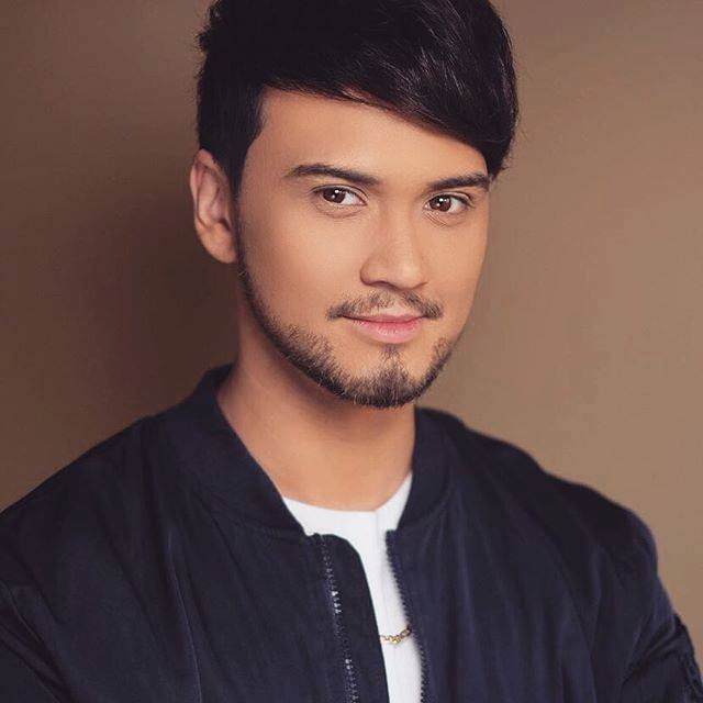 Happy birthday, Idol Philippines Host Billy Crawford (    ^_^!!  