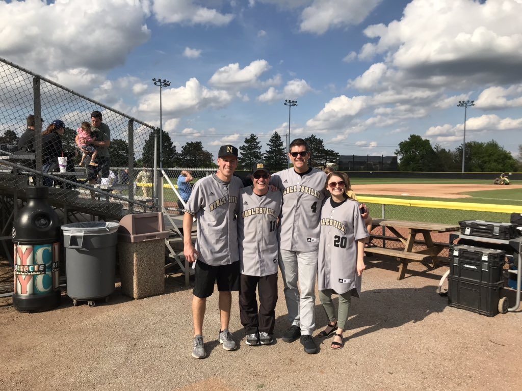 miss_dwyer4's tweet photo. Thank you @Jhancock24 for honoring me as your Miller Ball Super Fan! It has been great watching you play and excited for you and @MillerBaseball as you head into sectionals next week. Keep being awesome! ⚾️😊 https://t.co/5UWj2v7rL4