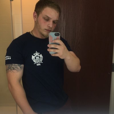 RothrockTanner's tweet photo. #NewProfilePic https://t.co/b2e0qlrNiM