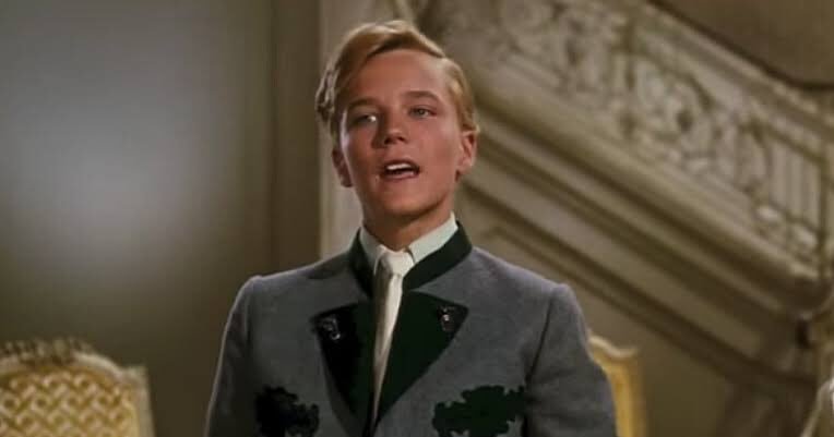 Happy birthday Nicholas Hammond, forever The sound of music s Friedrich to me. 
