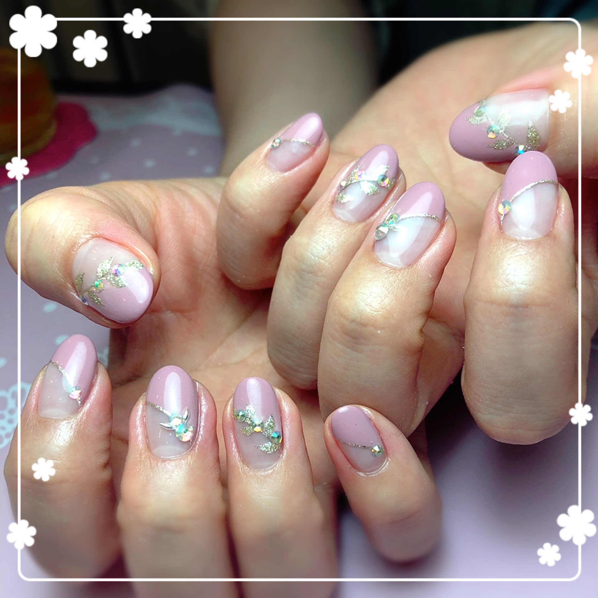 Nailist まあむ 마아무 Pa Twitter お客様ネイル 大人可愛い斜めフレンチデザイン 大人可愛い ジェルネイル 斜めフレンチ ななめフレンチ フレンチ ジェルアート ラメライン くすみピンク 変形フレンチ 大人ピンク 可愛すぎない オーロラ