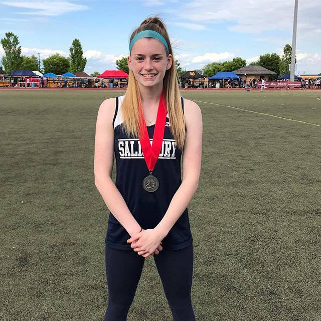 SalisburySchool's tweet photo. Going to states!! Congratulations to Salisbury senior Erica Holben for placing 2nd in the District XI Class 2A High Jump! Way to go E!
#yoursalisbury https://t.co/9HJNZbhumB