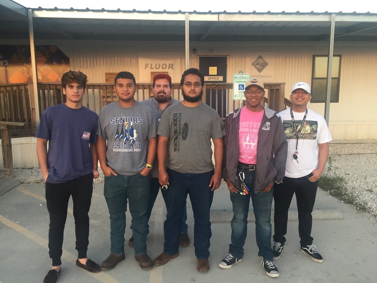 Welding students exploring careers with Fluor.