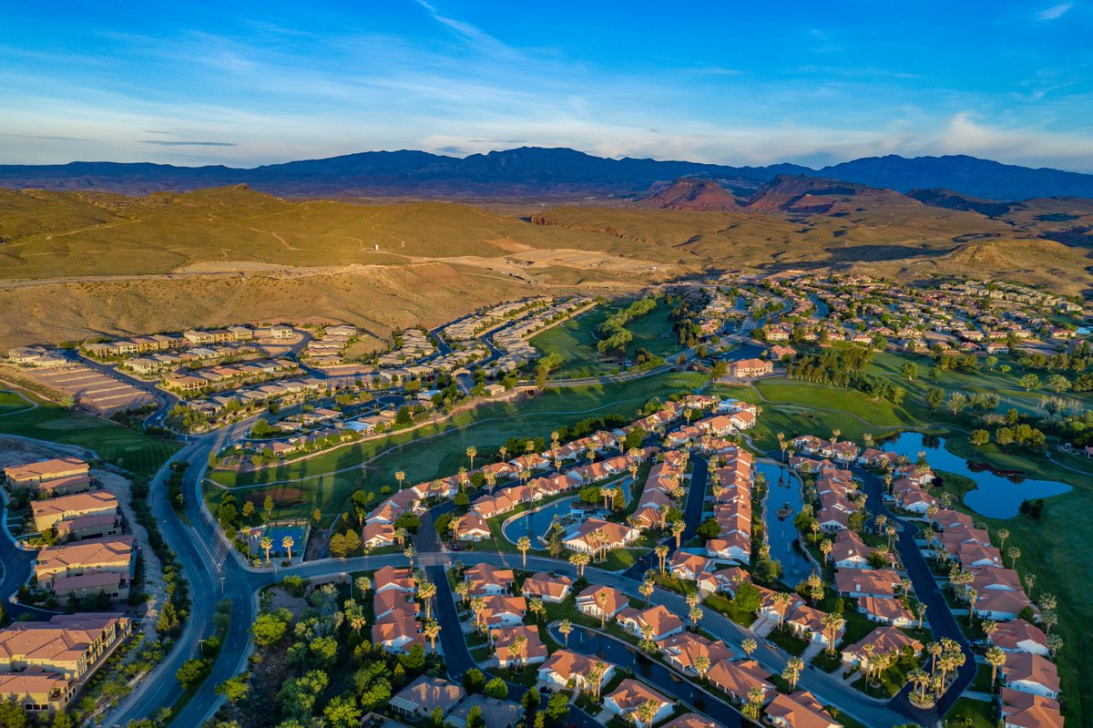 leewebb's tweet image. Photoshoot Complete 2243 W Sunbrook Dr 148, St George, UT 84770  #realestate #architecture #photography #Nikon #burnettgroup #stgeorge #leewebb #utah #dji #Mavic2Pro