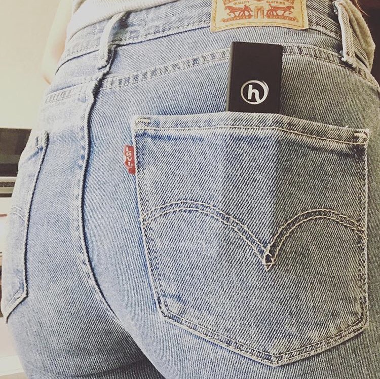 Smokehonest1's tweet photo. On the go, wherever your path may lead. ✌🏼
#smokehonest #cannabiscommunity #pathpipe #weed #cannabis #modernpipe https://t.co/enMRnTRnyZ