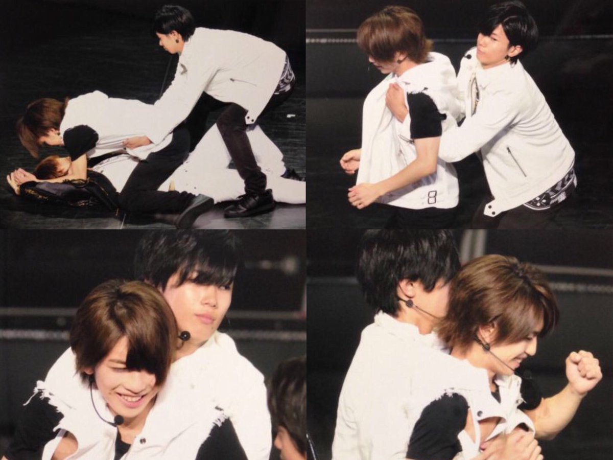 _pop0129_'s tweet photo. この4コマ好き笑笑
久々に見つけたら本当ににやけてしまった😆💕
いわちに襲われてる平野を見つけて彼氏の神宮寺さんが剥がしてる図笑笑
ちょっと嫉妬心のある顔の神宮寺も良いけど剥がされてちょっと嬉しそうないわちも可愛い💗💗 https://t.co/oDxA3cj3YN