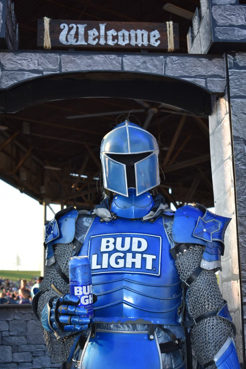 Bud Light Knight Costume For Sale - Bud Light Armor For Super Bowl 2011 Com...