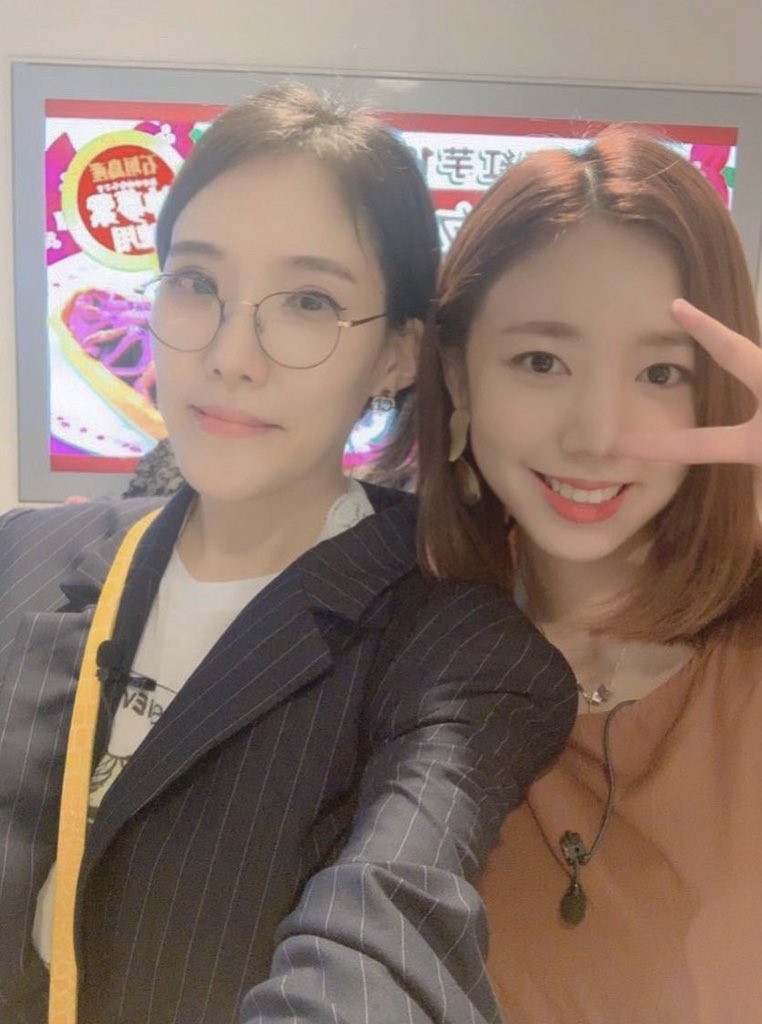 sunkiberry's tweet photo. https://t.co/7guCPF7AIK 
Second story with #apinkNamjoo for Travel Vlog( 그녀들의vlog) in Ishigaki , Japan is just released! 
Please search for <그녀들의 브이로그>on youtube channel.Just click the URL address I put🐳 Please subscribe&amp;Like🐳see 5 more episodes on every Friday!💚 https://t.co/IlsIcDNGZP