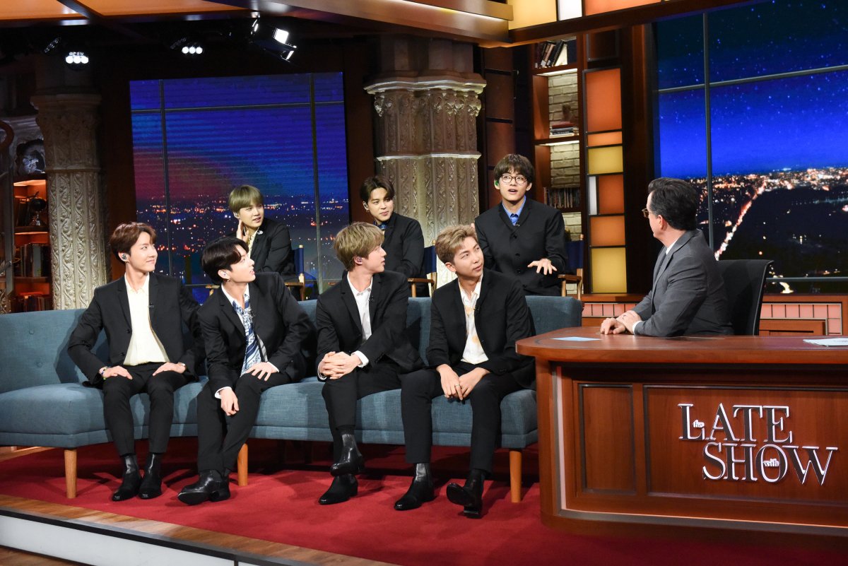 [Picture] BTS – The Late Show Stephen Colbert [190516]