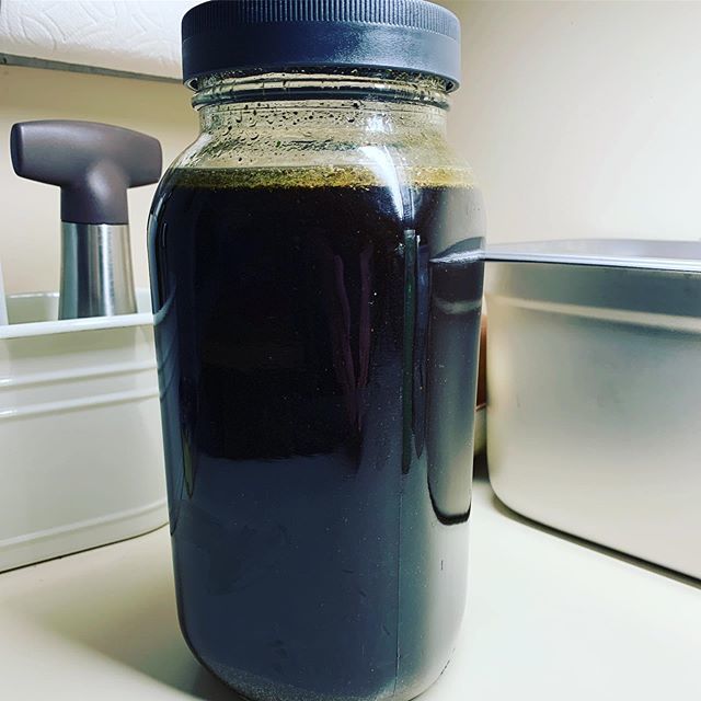 Powerful Pig Injection. Founders Breakfast Stout + salt + sugar + black pepper + bay leaf. Absolutely delicious, terrifically intense. Should bring our little swine friend to another plane. bit.ly/2WNGeKq