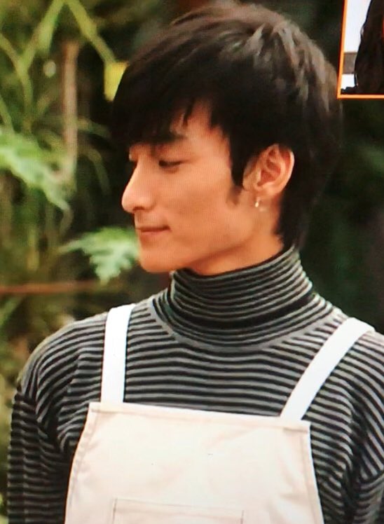 つよぽんの横顔は美しい そんな話にフォロワーさんとなりました #草彅