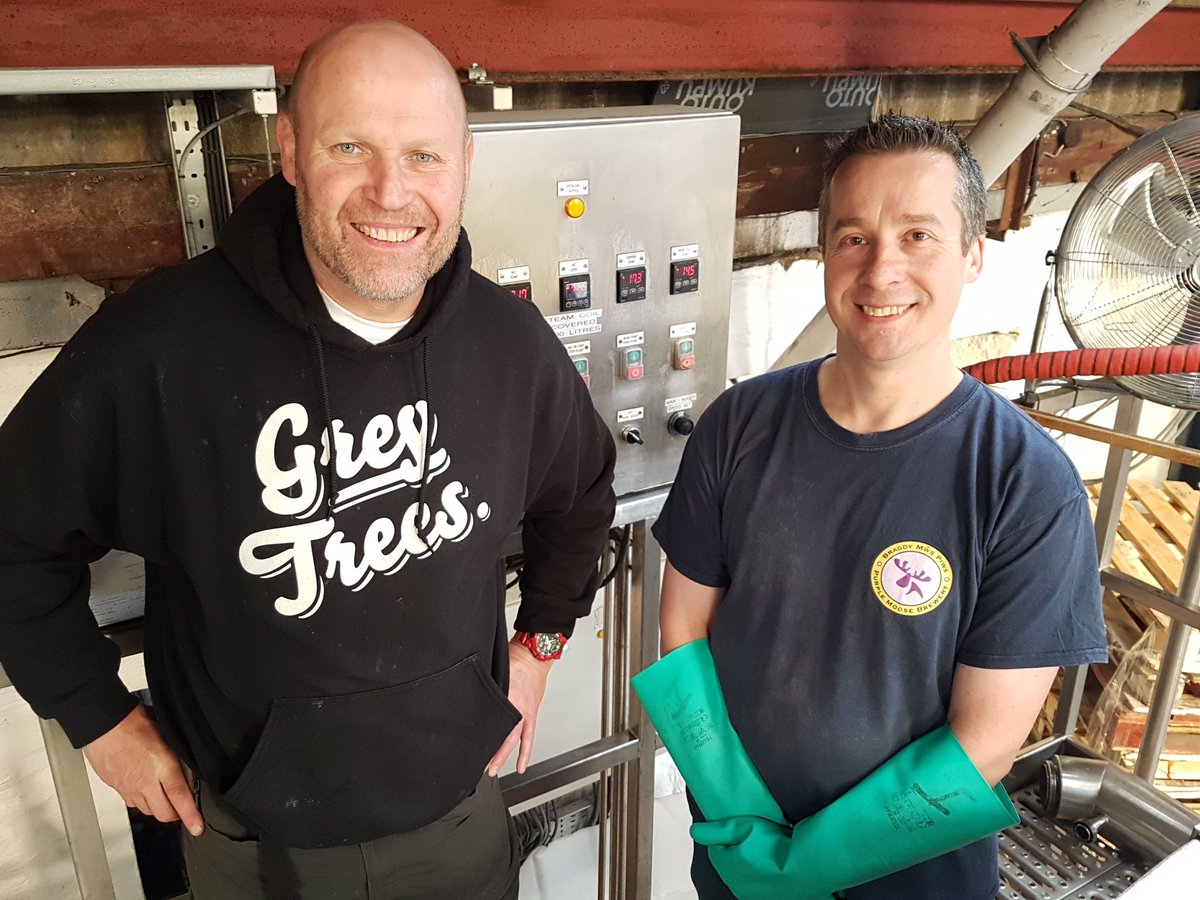 First colab brew under way this morning with Ray from <a href="/greytreesbrewer/">Grey Trees Ind Craft Brewers</a> #ColabBrew #NewBrew