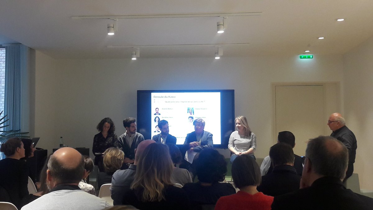 #INTAKAWA 19, intervention de Philippe Villien: il faut que l'on puisse venir à l'#hôpital quand on est en bonne #santé, pour le rester. C'est la question du soin qui doit être traitée notamment par l'#urbanisme

#care