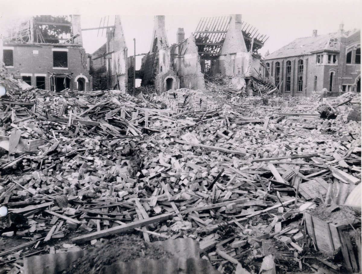 On this day 78 years ago #Nuneaton was bombed - remember the 106 who were killed <a href="/NBBCouncil/">NBBC</a> <a href="/MidlandHistory/">Midland History</a> <a href="/OurWarwickshire/">Our Warwickshire</a> <a href="/NbbCtowns/">NBBCtowns</a> <a href="/ClaireH_NN/">Claire Harrison</a> #OTD