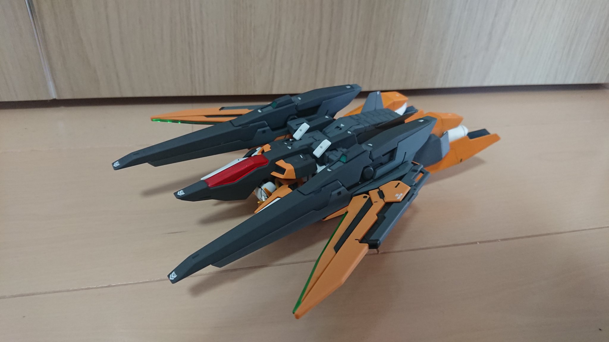 ヌメハロ 織火 Hg 1 144 ガンダムハルート 最終決戦仕様 です 本体は部分塗装 デカール 艶消し マルート頭部はキットのものを改造 脚部ブースター シザービットは気合いでスクラッチしました 色々と雑な点はありますがお許し ヌメハロ 織火 Hg 1 144 ガンダムハルート 最終決戦仕様 です 本体は部分塗装 デカール 艶消し マルート頭部はキットのものを改造 脚部ブースター シザービットは気合いでスクラッチしました 色々と雑な点はありますがお許し