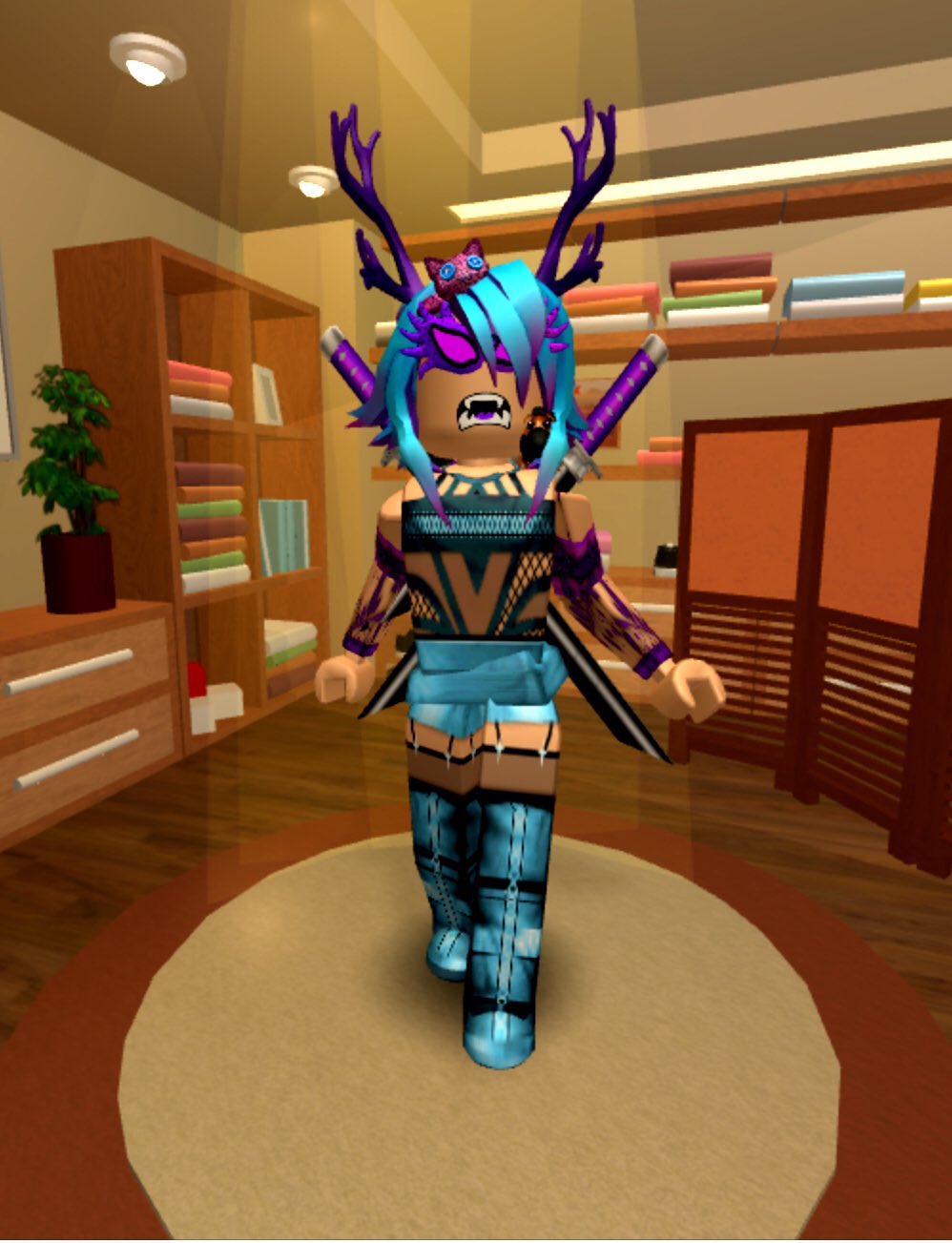 Solo Clothing Maker  Roblox Group - Rolimon's