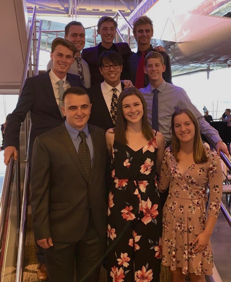 ThousandOaksHS's tweet photo. Semifinalists for the Reagan Foundation Scholarship pose with Blake Zingerman scholarship winner! Congratulations Blake and all our semifinalists. (Not pictured Rachel Corley) @ronaldreagan40 https://t.co/fksxKQLhGQ