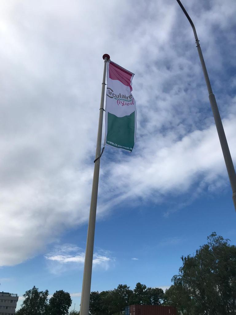 THRIVE Institute tweet media