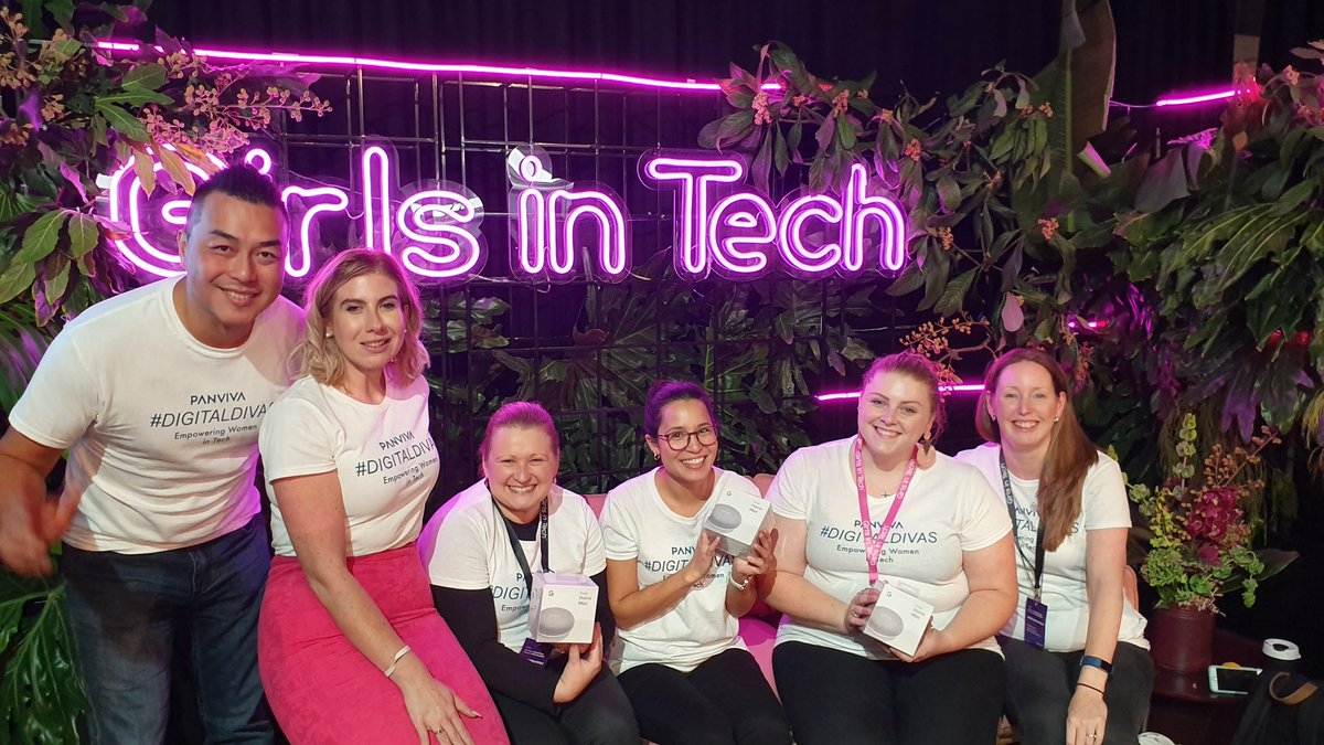 ItsBlacknWhite's tweet photo. Congrats to the winners of a Google Home!
Thank you all for being a part of #DigitalDivas at #gitcatalystau @GiTAustralia @Panviva https://t.co/P4CGMwCKj7