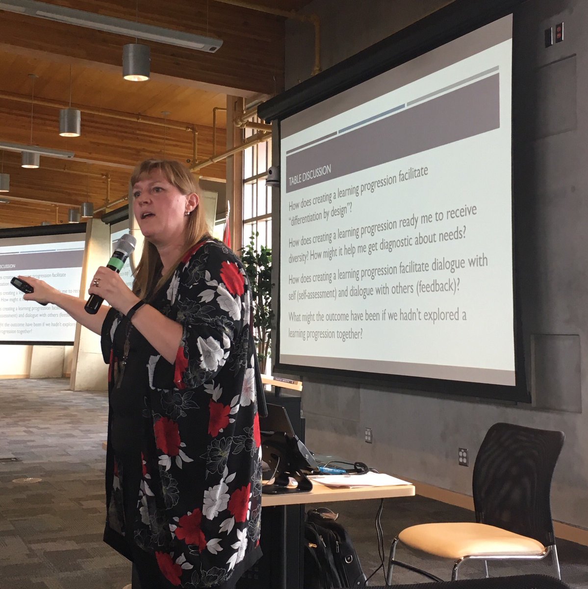 NeetuGDhaliwal's tweet image. @KatieWhite426 It’s 10:30pm and I’m so full of ideas right now! Thank you for a wonderful evening that has sparked so much excitement! @ms_kailley, #Shenny and I cant wait for #NerdingwithNeetu #LearningSprint #sd36learn