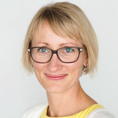 CHEMScot's tweet photo. Day two for Dr Radka Snajdrova's  of @Novartis #ScotCHEM industry colloquia  @HWU_EPS . #chemistry #collaboration #innovation #medicine https://t.co/U4TaaoQlgj