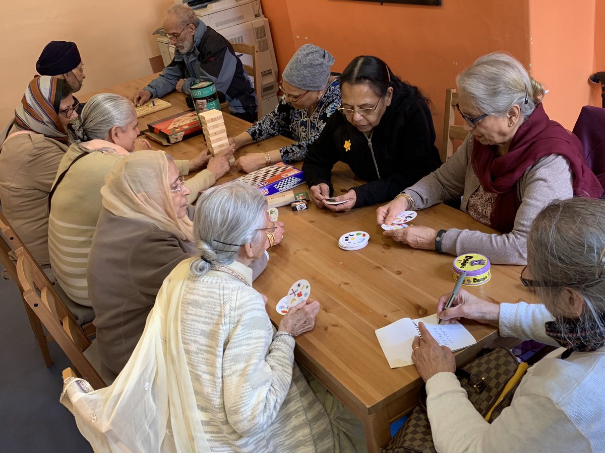 Looking forward to meeting our lovely #HamariYaadain cafe members this afternoon. If you know someone with dementia or memory issues from #SouthAsian background,this group is for them. No referral required. First & Third Thursday of every month from 1-3pm at @Touchstone_SC.