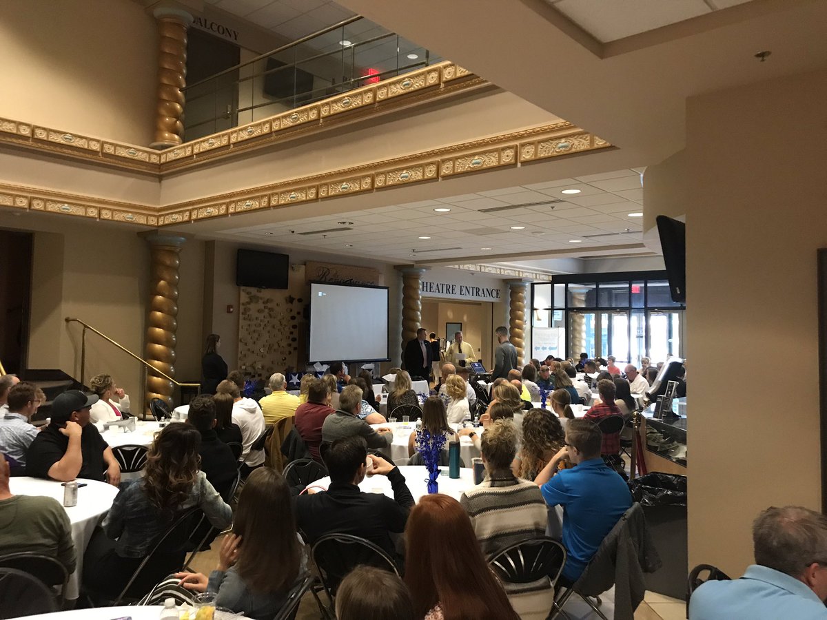 Fantastic morning for the @RichlandSource @RichlandBank Student-Athlete Breakfast! Incredible students Congratulations to All of the receiptents! <a href="/curtjconrad/">Curt Conrad</a> <a href="/Ohiopreplegends/">Larry Phillips</a>