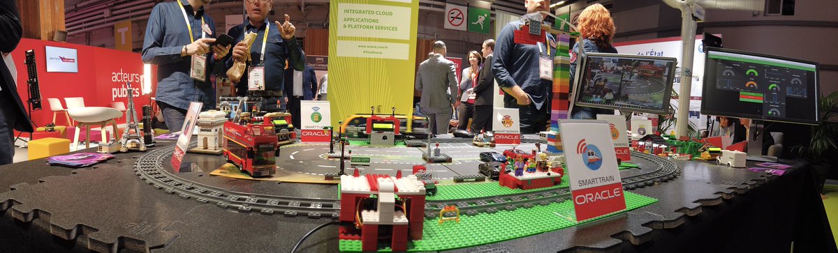 EDocquois's tweet image. #VivaOracle #VivaTech Venez nous voir pour une démo de la « Connected City » sur le stand Oracle à VIVATECH 2019. @Oracle_France #iot #cloud #IA #chatbot #Analytics #BigData #Database