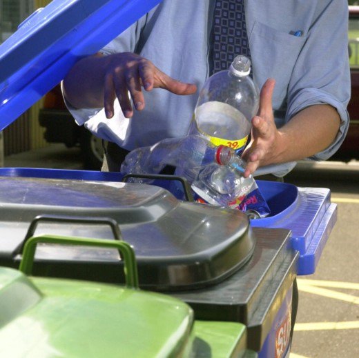 Today a new recycling regime is being launched across Suffolk. To
find out all the items which can be recycled in your blue bin visit bit.ly/2vZZVTz
<a href="/West_Suffolk/">West Suffolk Council</a> <a href="/suffolkrecycle/">Suffolk Recycling</a> <a href="/greensuffolk/">Creating The Greenest County - Suffolk 🍃</a> #recycling #waste #bluebin <a href="/ViridorUK/">Viridor</a>  <a href="/bstetc/">Bury St Edmunds Town Council</a> <a href="/Newmarket_UK/">Newmarket UK</a> #Brandon #beckrow