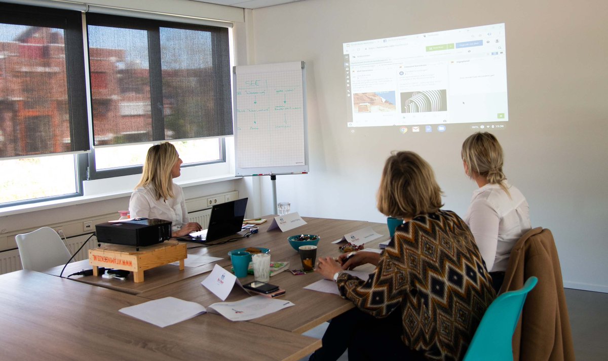 Gisteren gaf onze collega Justien het eerste deel van de Social Media Marketing training. Een geslaagde dag!