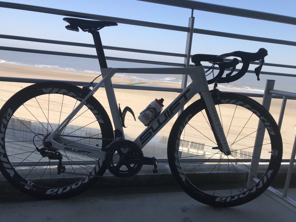 WBjergfelt's tweet image. Nice sunny morning in Belgium 🇧🇪 for the start of the @UCI_paracycling World Cup, race day’s for me are Friday ITT and Sunday RR on my my sweet @SwiftProCycling @swiftcarbon #Hypervox @VITTORIATYRESUK @wahoofitness @4iiiiUK #roomwithaview