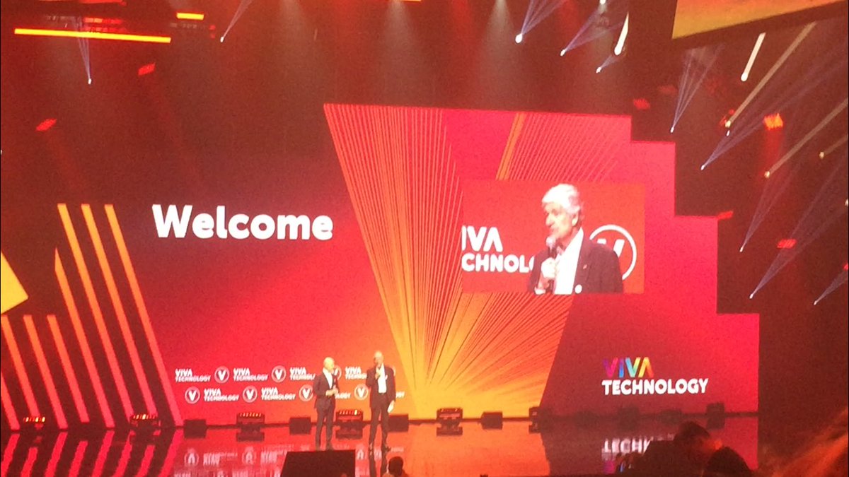 axionable's tweet photo. Let’s go ! @VivaTech on the starting-blocks ! #axionable ready for the launch 🚀 #VivaTech #AI #Data #frenchtech #paris  #MauriceLévy @PublicisGroupe @LouettePierre @lesechos https://t.co/d5oOwnS1kz