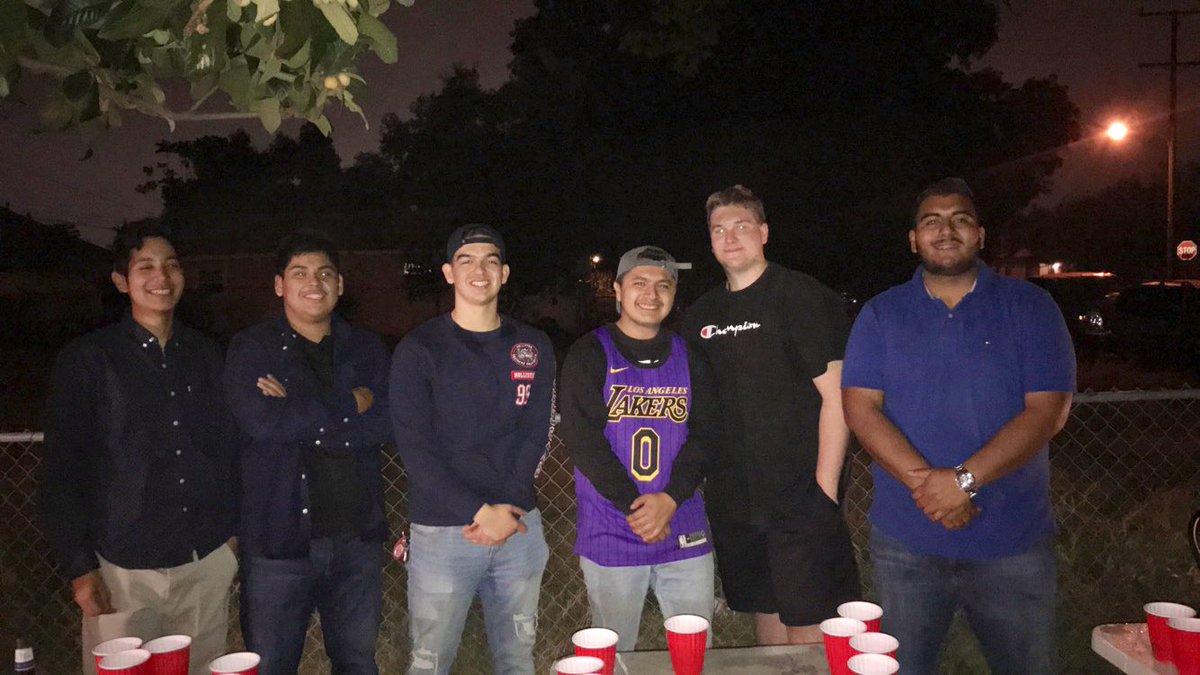 josemen_10's tweet image. My 5 lokos #neos #gammaclass