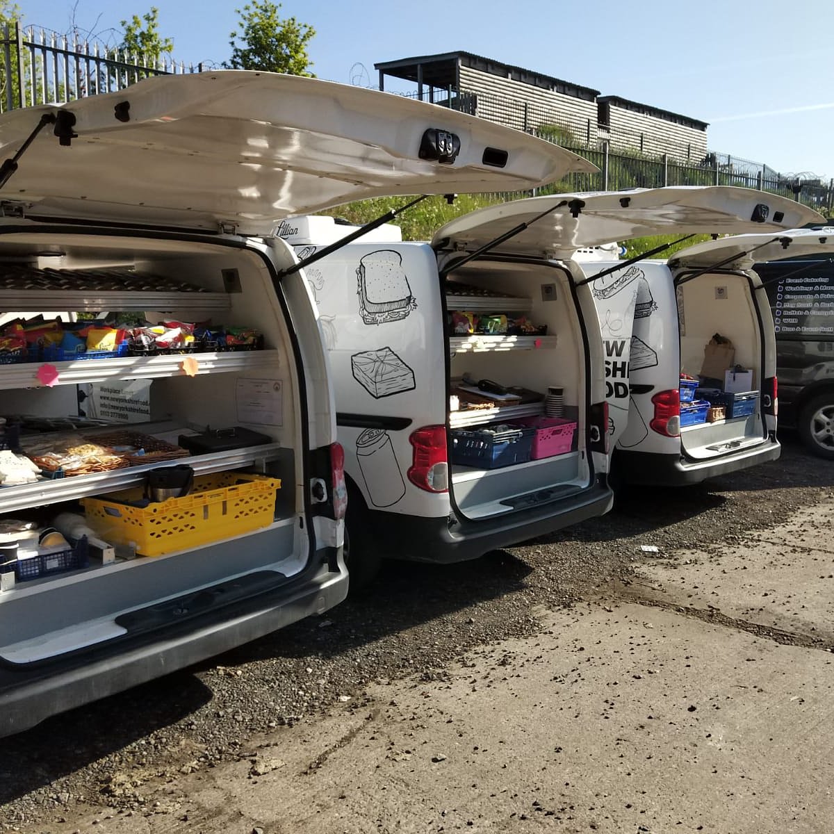 NewYorkshire's tweet photo. Another beautiful morning for loadng up the vans!

#leedscity #leedsfood #lunchestogo #lunchdelivered #healthylunch #caterers #sandwichvans https://t.co/P28a44jdvj