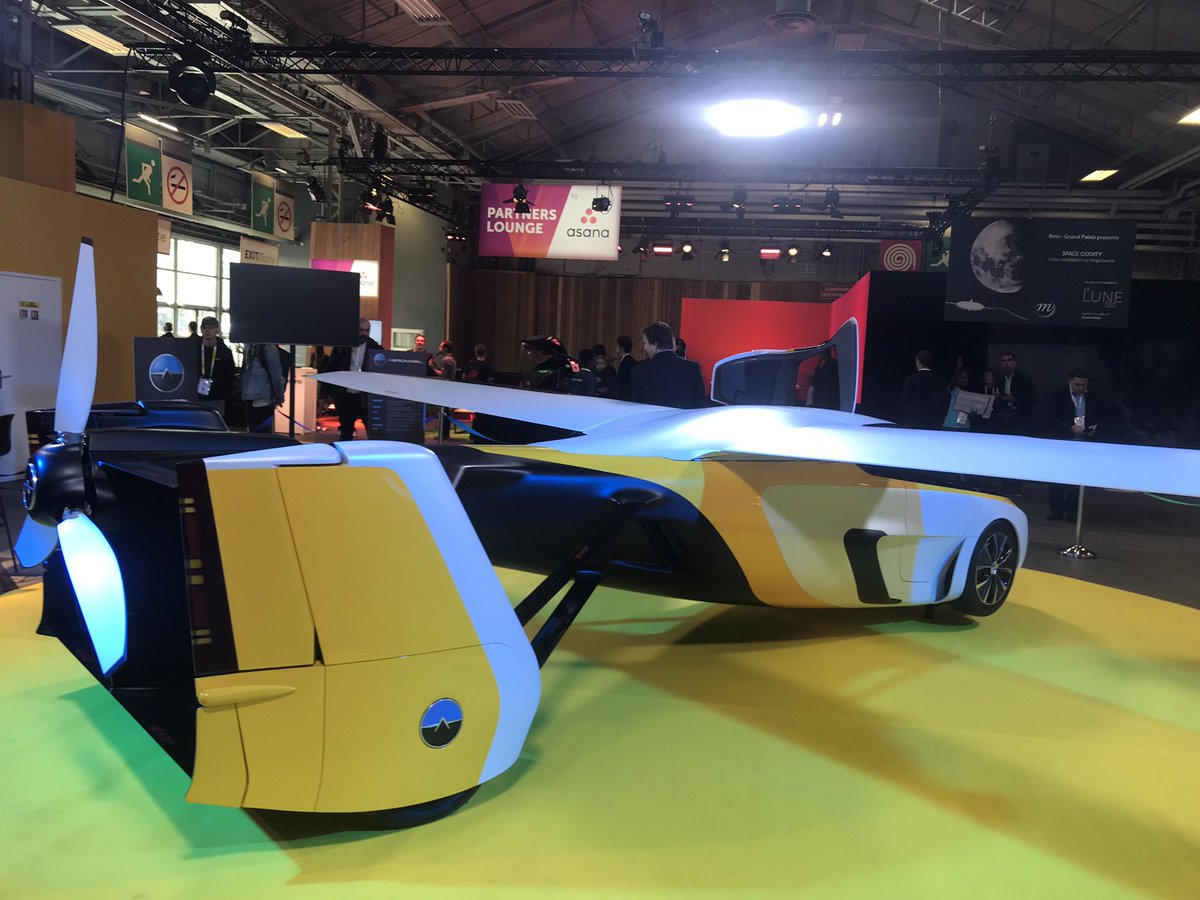 cecile colomb tweet media