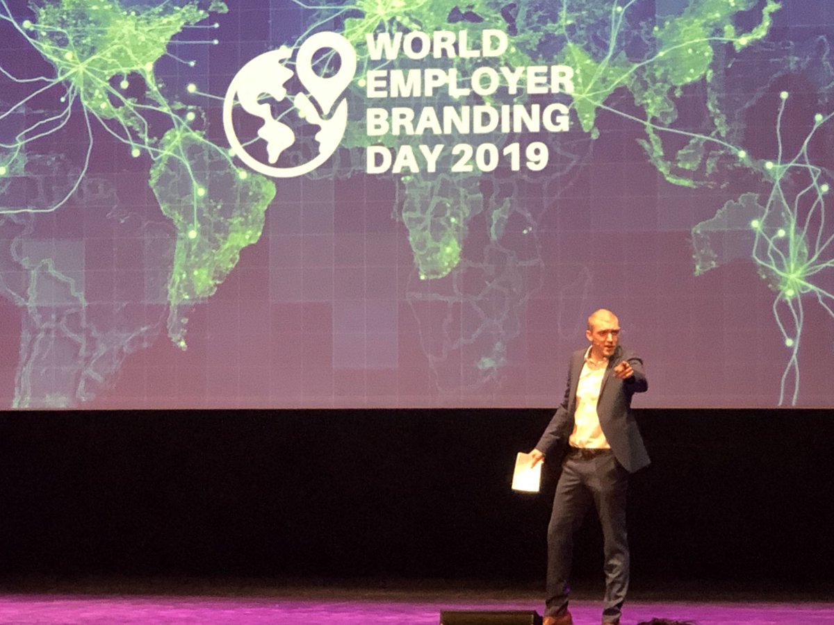 Kim Castro tweet media