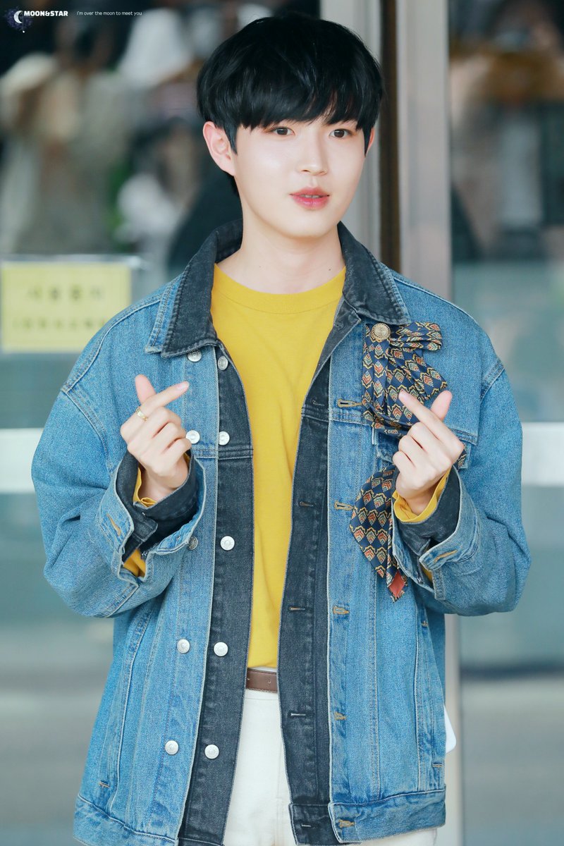 190512 

안녕하세요 윈드 :D 하트 뿅뿅❤️❤️

#김재환 #KIMJAEHWAN