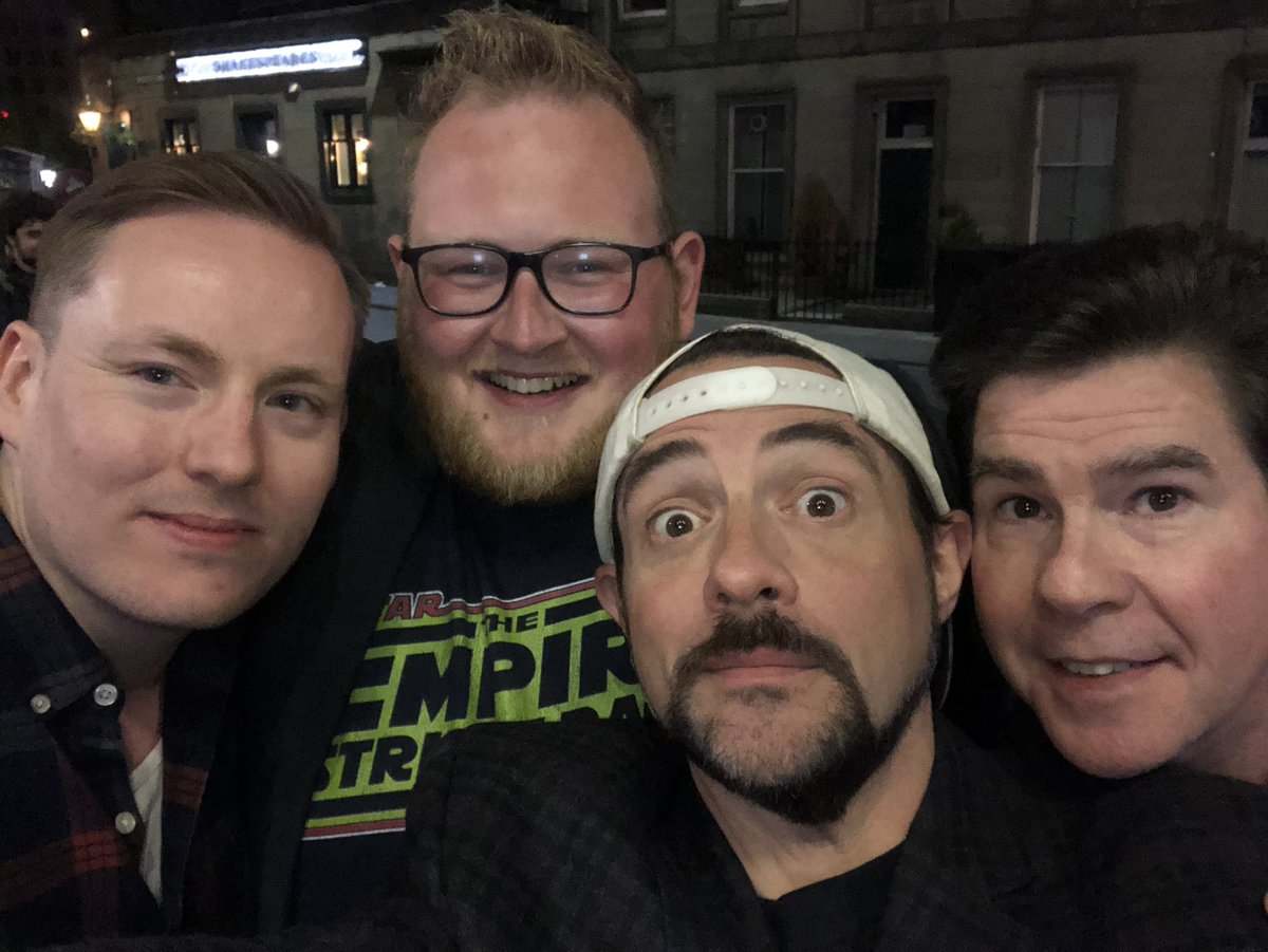 ThatEfffingGuy's tweet image. Had such an amazing night at #HollywoodBabbleOn with @ThatKevinSmith and @RalphGarman.... both truly talented people and absolute LEGENDS!!! Can’t wait for Jay &amp;amp; Silent Bob The Reboot ✊🏻💦 As you can see, me and Steve got to meet them both 😭🙌🏻 Prays Buddy Christ!!!