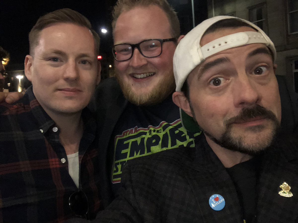 ThatEfffingGuy's tweet image. Had such an amazing night at #HollywoodBabbleOn with @ThatKevinSmith and @RalphGarman.... both truly talented people and absolute LEGENDS!!! Can’t wait for Jay &amp;amp; Silent Bob The Reboot ✊🏻💦 As you can see, me and Steve got to meet them both 😭🙌🏻 Prays Buddy Christ!!!