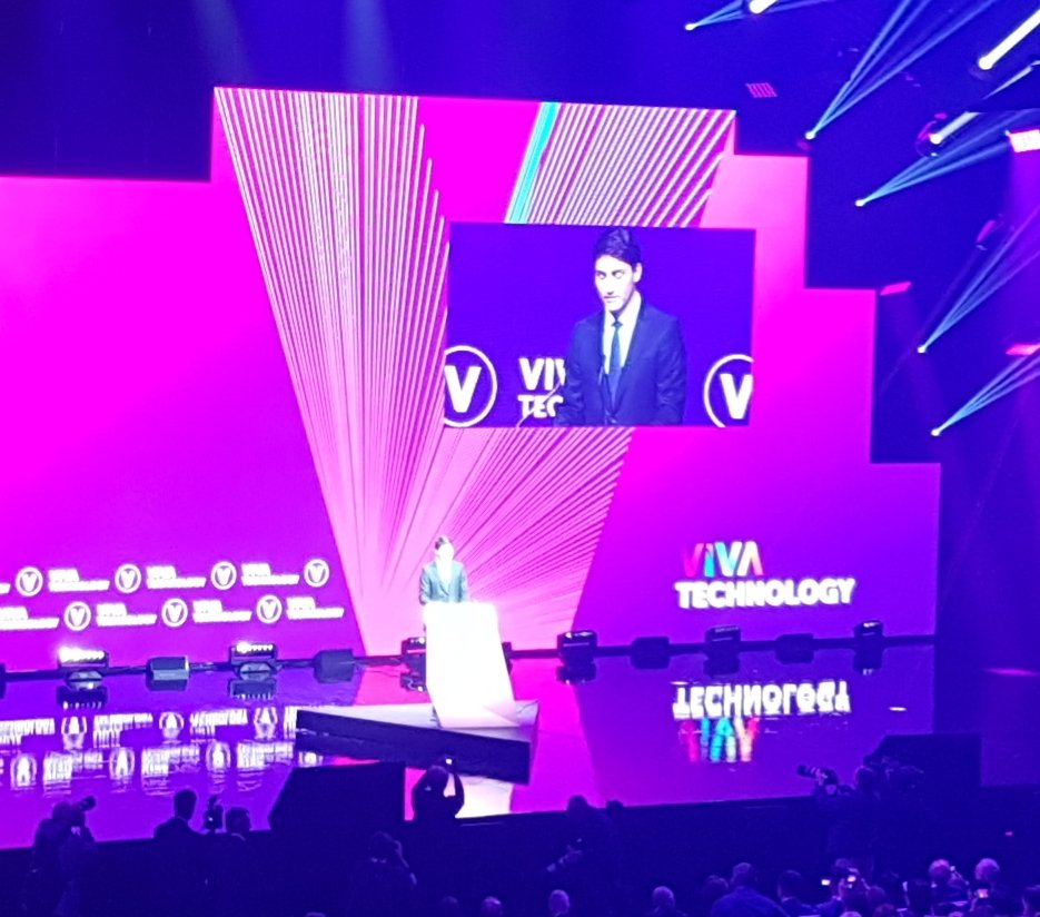 CelaryMathieu's tweet photo. Justin Trudeau @VivaTech https://t.co/N0TGOKj7H8