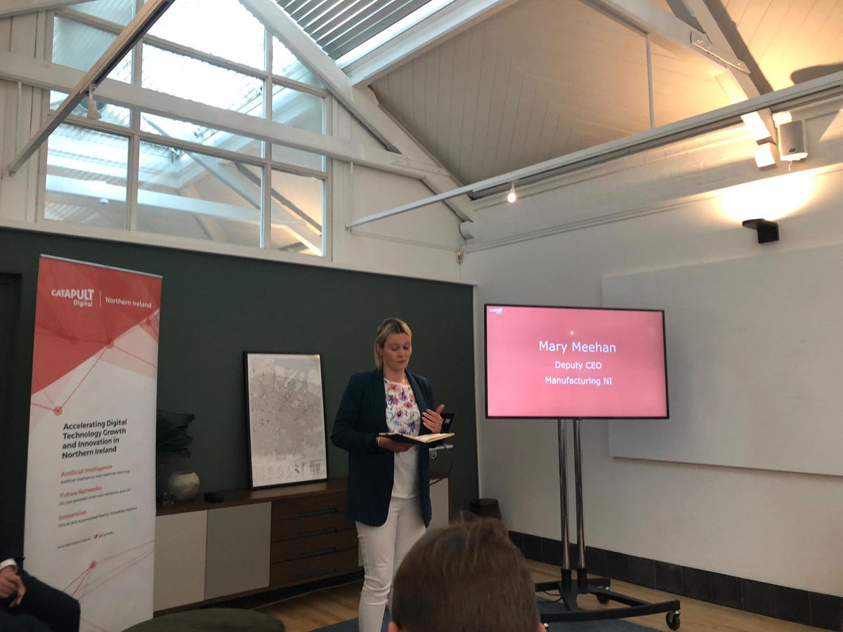Momentum_RandD's tweet image. Warm welcomes and introductions from @ManufacturingNI CEO Stephen Kelly and Deputy CEO Mary Meehan at the Unlocking NI's Potential through Collaboration; Inspiration and Technology workshop.
@Big_Kells @marymeehanNI 
#TechnologyDiscovery