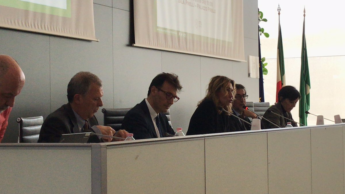 IATH_Cernobbio's tweet photo. Inizia la Conferenza Annuale di #ReteITSItaly con l’introduzione di @MelaniaRizzoli | @RegLombardia all’avanguardia nelle politiche per #ITS per svilupparne risorse, riconoscibilità, eccellenza https://t.co/Stv6UhlyUs