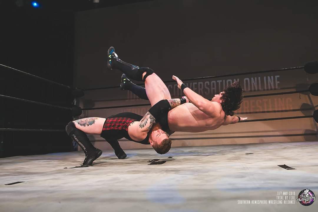 SHWAPerth's tweet photo. @davnero vs @RitchieTaylor6 was a true #TrialByFire🔥 for the debuting "Smashmouth" &amp; although he came up short this match lived up to all the hype in what can be best described as an all out war. https://t.co/di5o7D7jvH