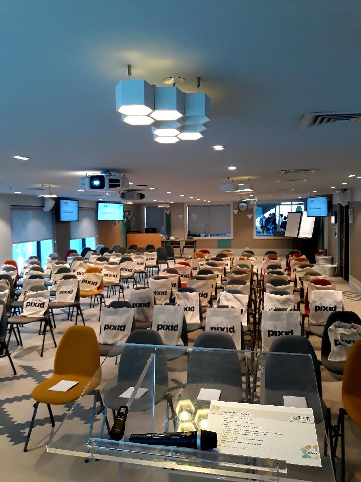 PIXID_Group's tweet photo. 📣 Jour-J pour le Club ETT PIXID !
Une journée dédiée à nos clients  Entreprises de Travail Temporaire autour des enjeux de digitalisation !
#TransfoNum #TransformationDigitale https://t.co/OxSFJLvymU