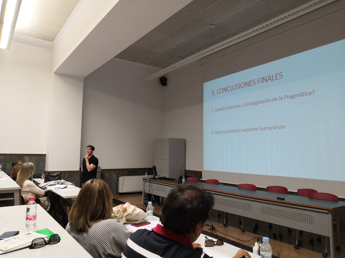 Primera jornada de nuestro congreso de Pragmática con las intervenciones de Noemí Domínguez, M. Antonia Martín Zorraquino, Rosa Ana Martín  y Salvador Pons.