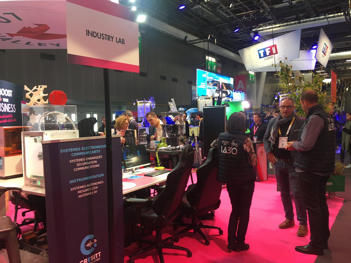 FABLABORL's tweet image. Venez nous retrouver à @VivaTech sur notre stand au LAB B17 ! Nous vous ferons découvrir notre accélérateur d’ #innovation : une plateforme de 600m2 permettant de passer rapidement et à moindre coût de l’idée à la pré-série. #VivaTech2019 #numérique #IoT